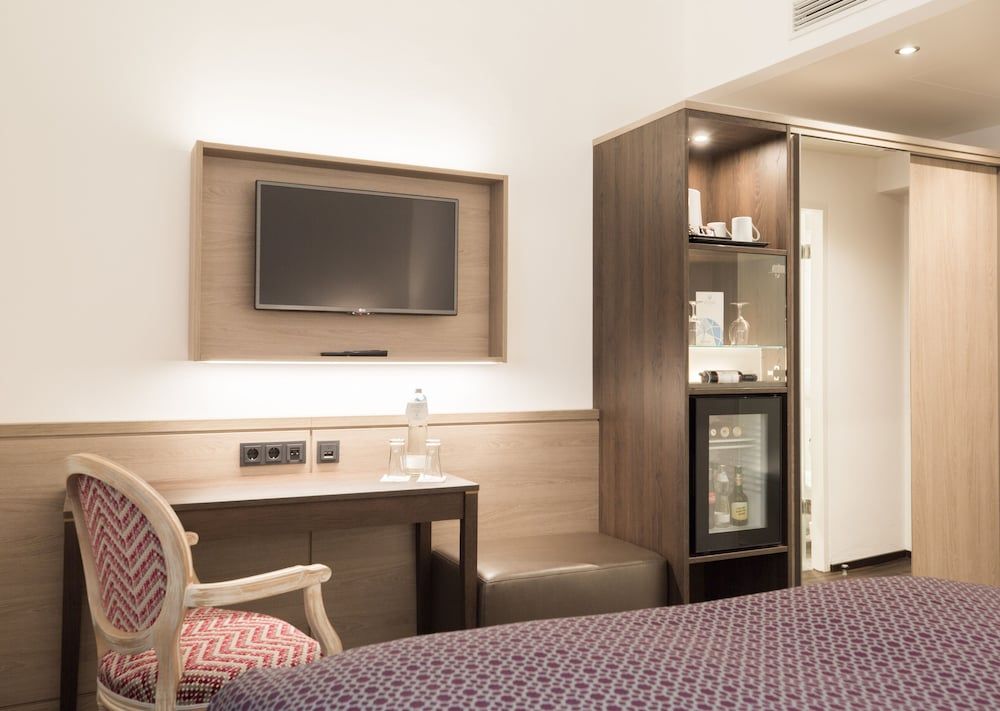 IMLAUER Hotel Pitter Salzburg Classic Double Room, 1 Queen Bed 3