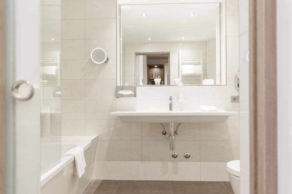 IMLAUER Hotel Pitter Salzburg Classic Double Room, 1 Queen Bed 2