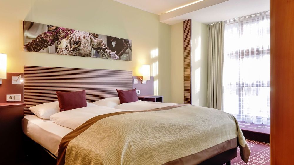 undefined Dorint City-Hotel Salzburg 5