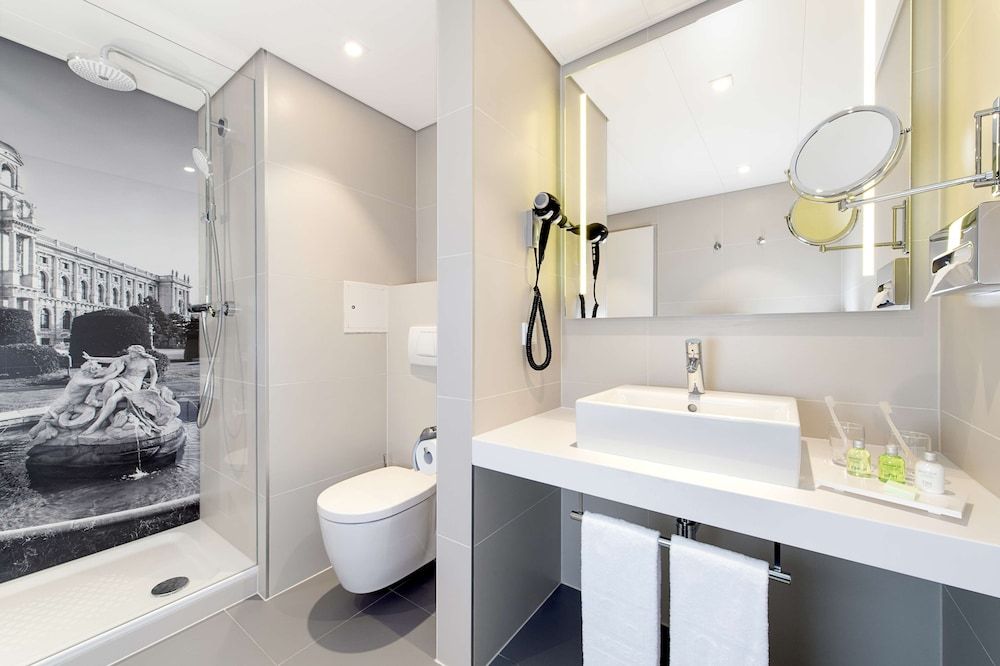 NH Collection Wien Zentrum Superior Room 6