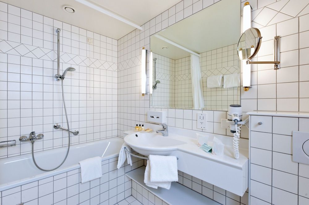 Hotel Regina Standard Double Room 5