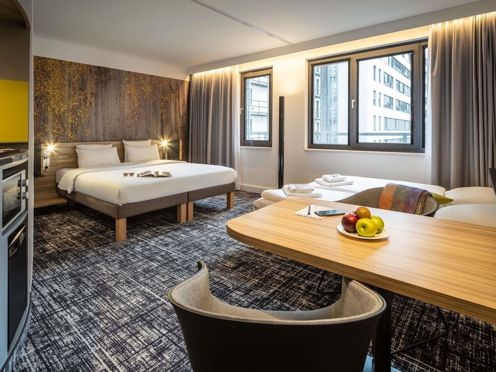 Family Suite, 1 King Bed with Sofa bed (Junior)