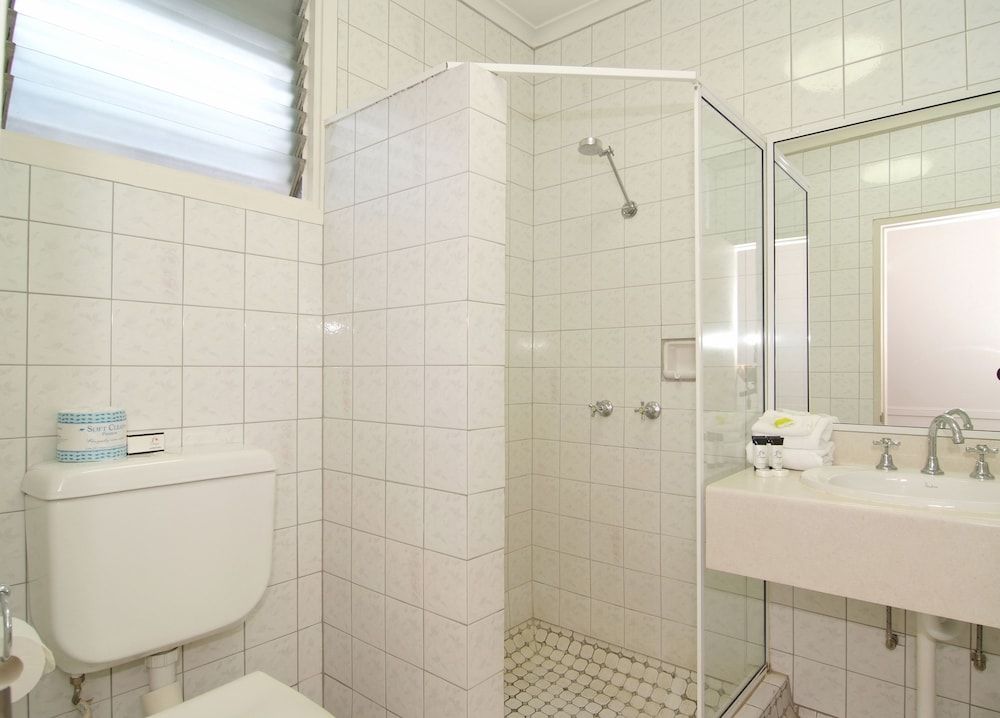 undefined Comfort Inn Cairns City 5
