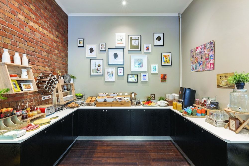 undefined Best Western Melbourne City 10