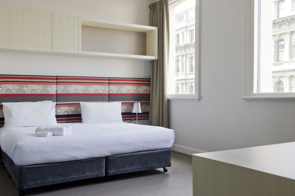 undefined Best Western Melbourne City 5