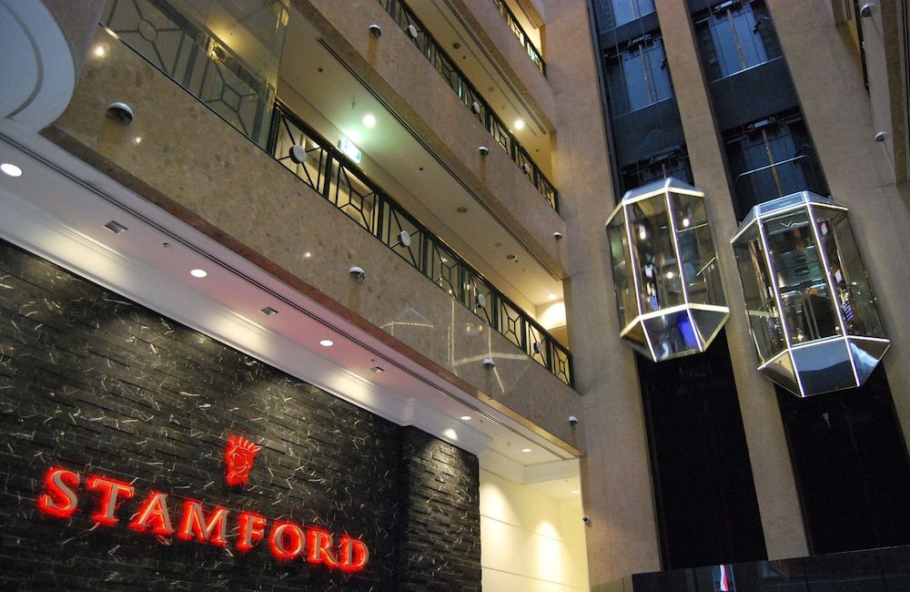 undefined Stamford Plaza Melbourne 10