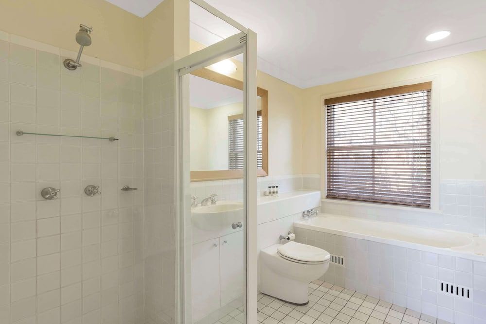 Oaks Cypress Lakes Resort 3 Bedroom Villa 6