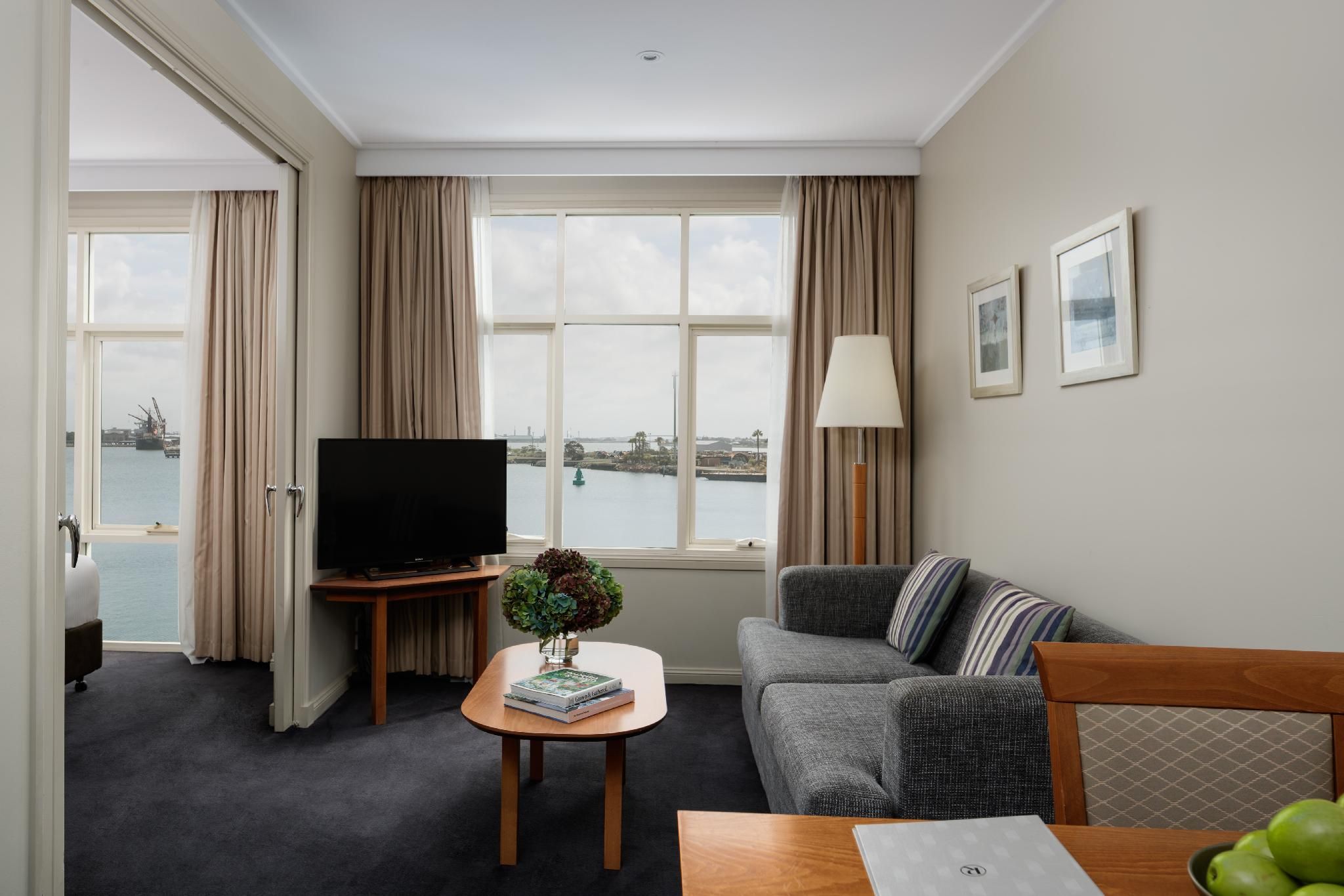 Harbour View King Suite