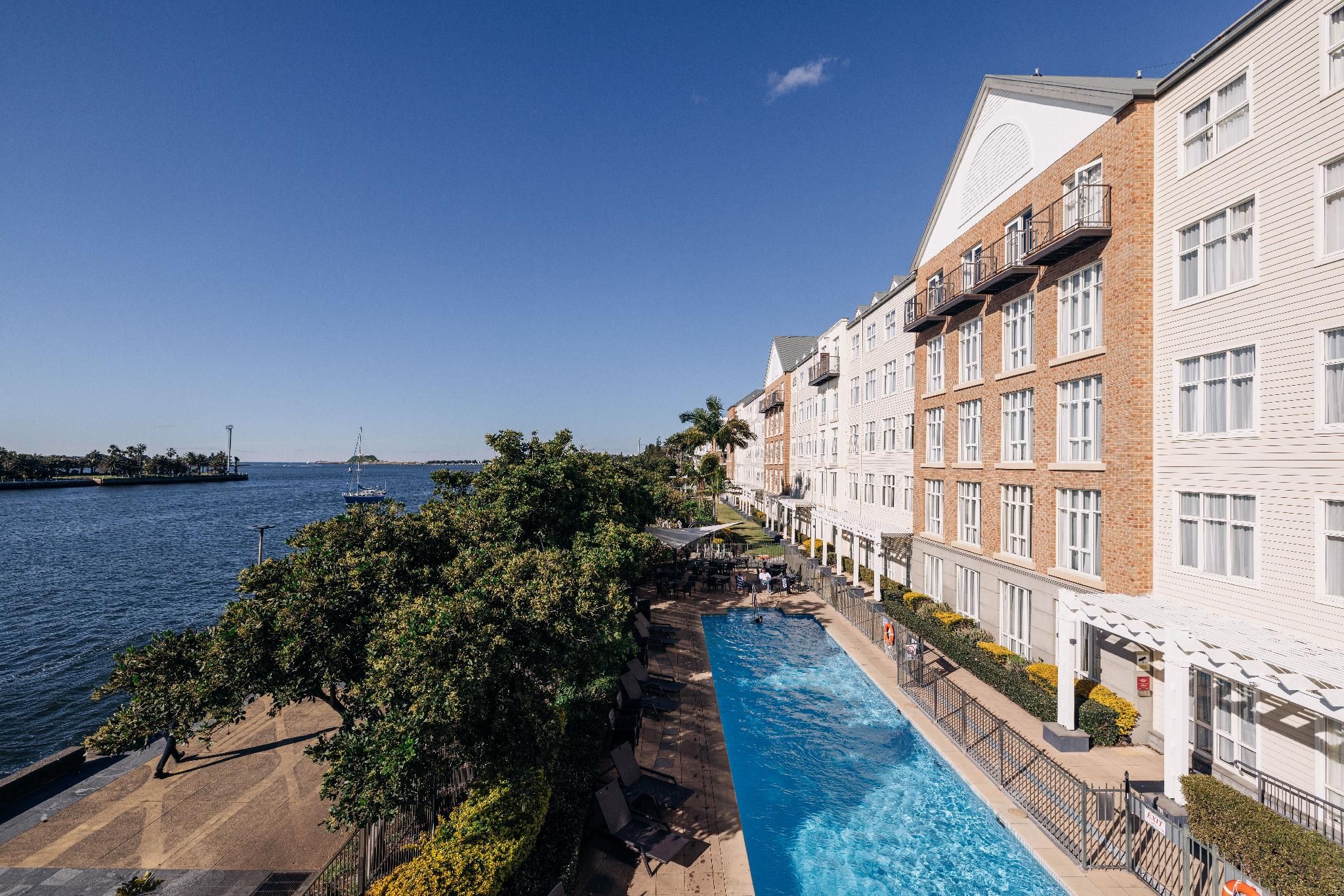 Rydges Newcastle Balcony Double - City View