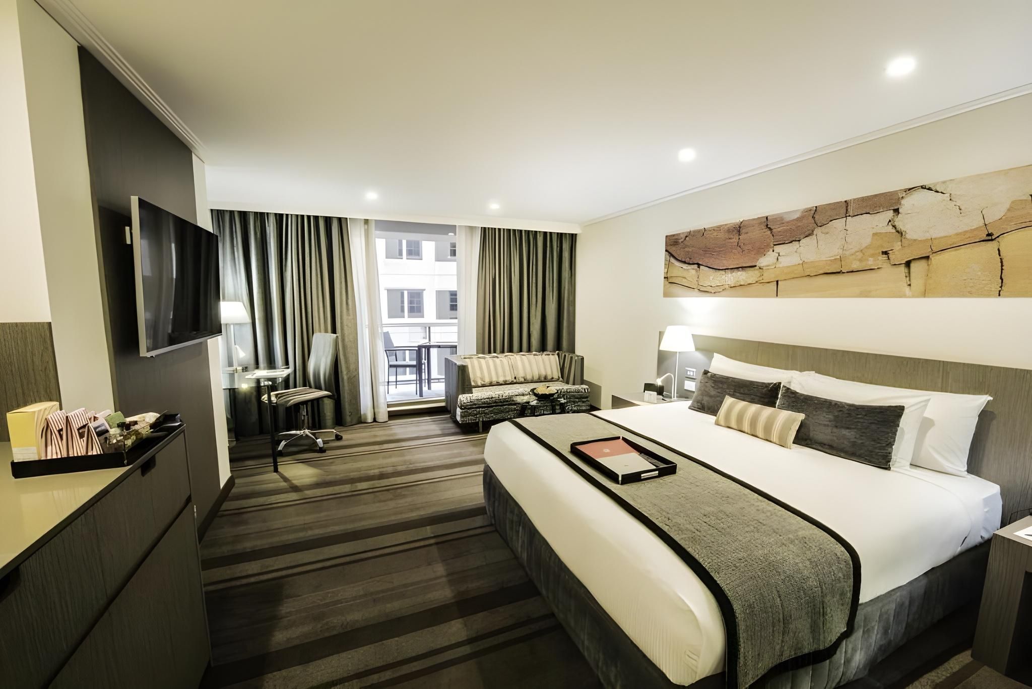 Rydges World Square Deluxe King