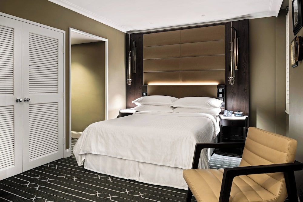 undefined Sheraton Grand Sydney Hyde Park 10