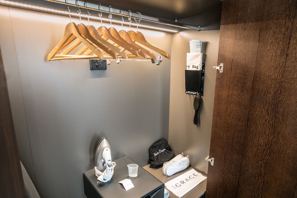 The Grace Hotel Signature Superior King Room 4