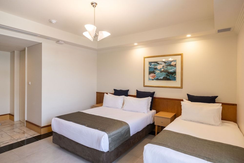 Mindil Beach Casino Resort Family Room (Deluxe)