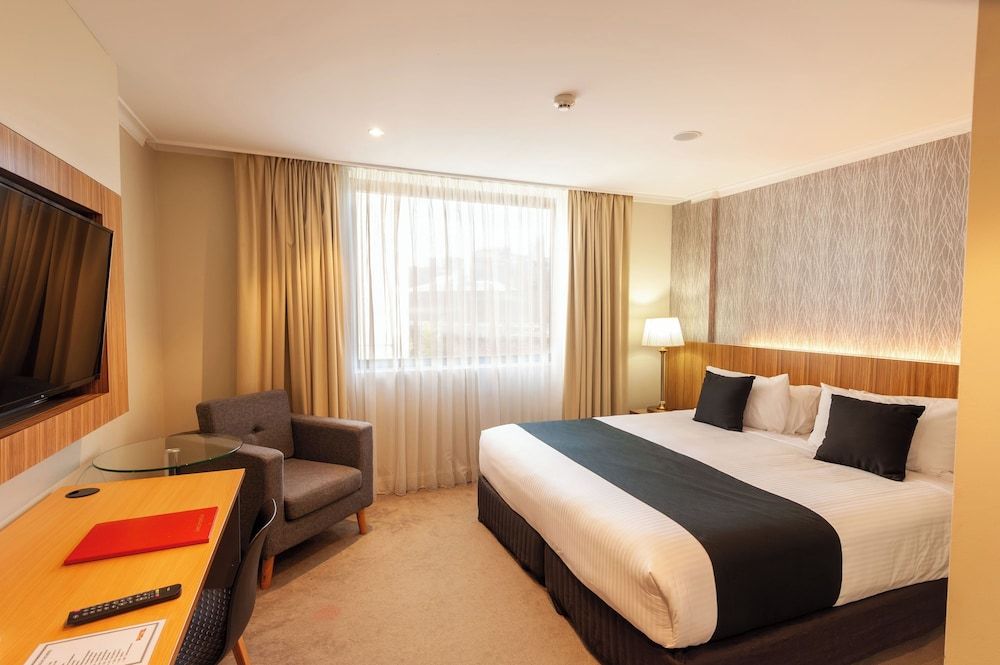 Hotel Diana Woolloongabba Deluxe Double or Twin Room 2