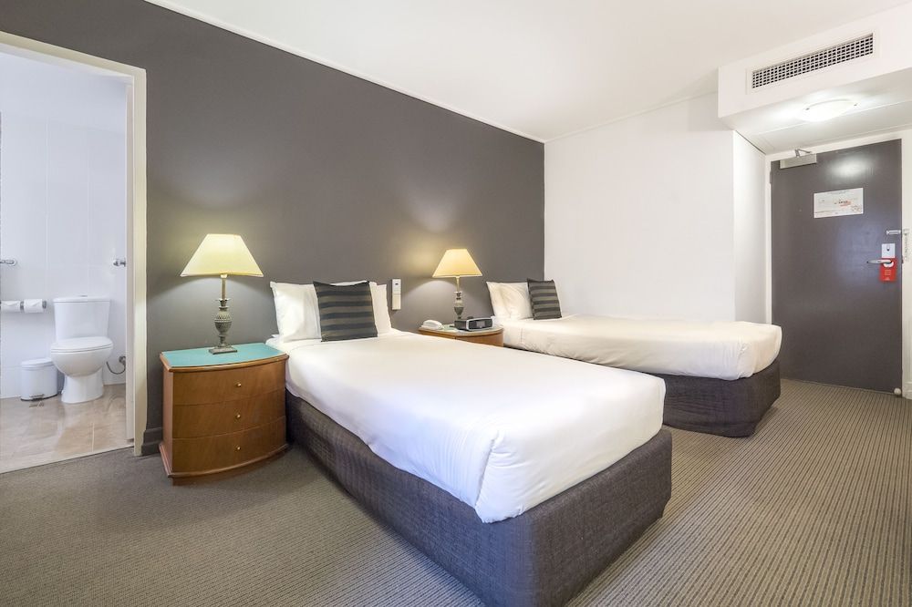 Standard Twin Room (Unserviced Rate)
