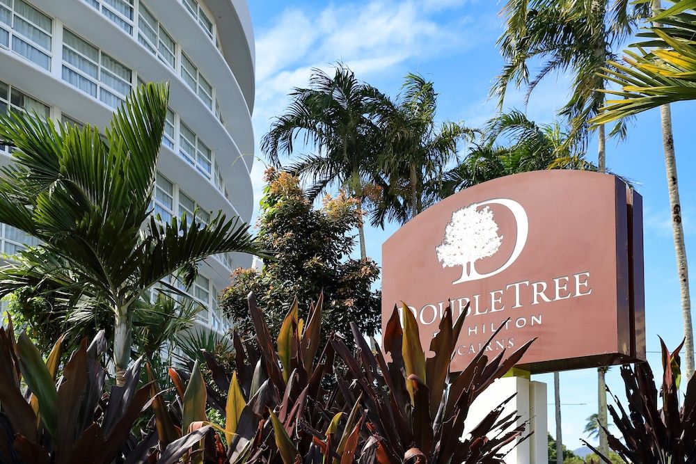 undefined DoubleTree by Hilton Hotel Cairns 10