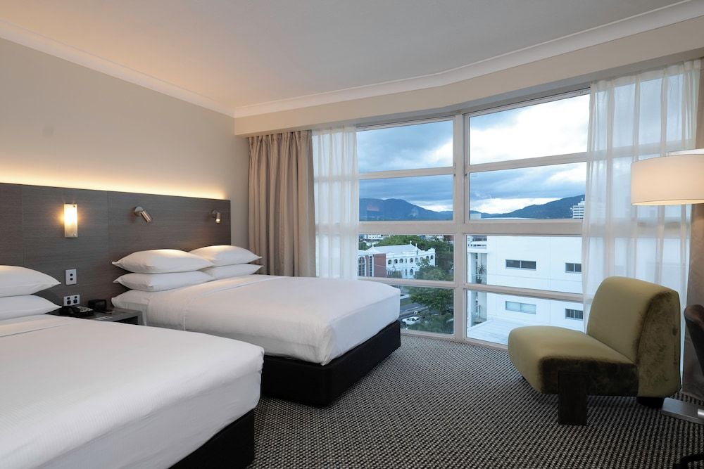 DoubleTree by Hilton Hotel Cairns Room, 1 Double Bed 2