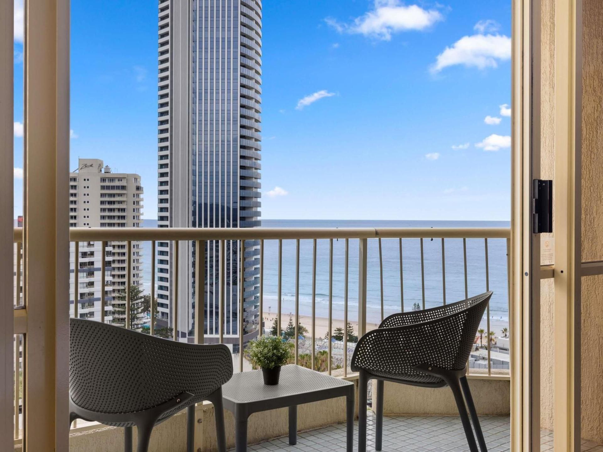 Superior Ocean View Room with 2 Double Beds