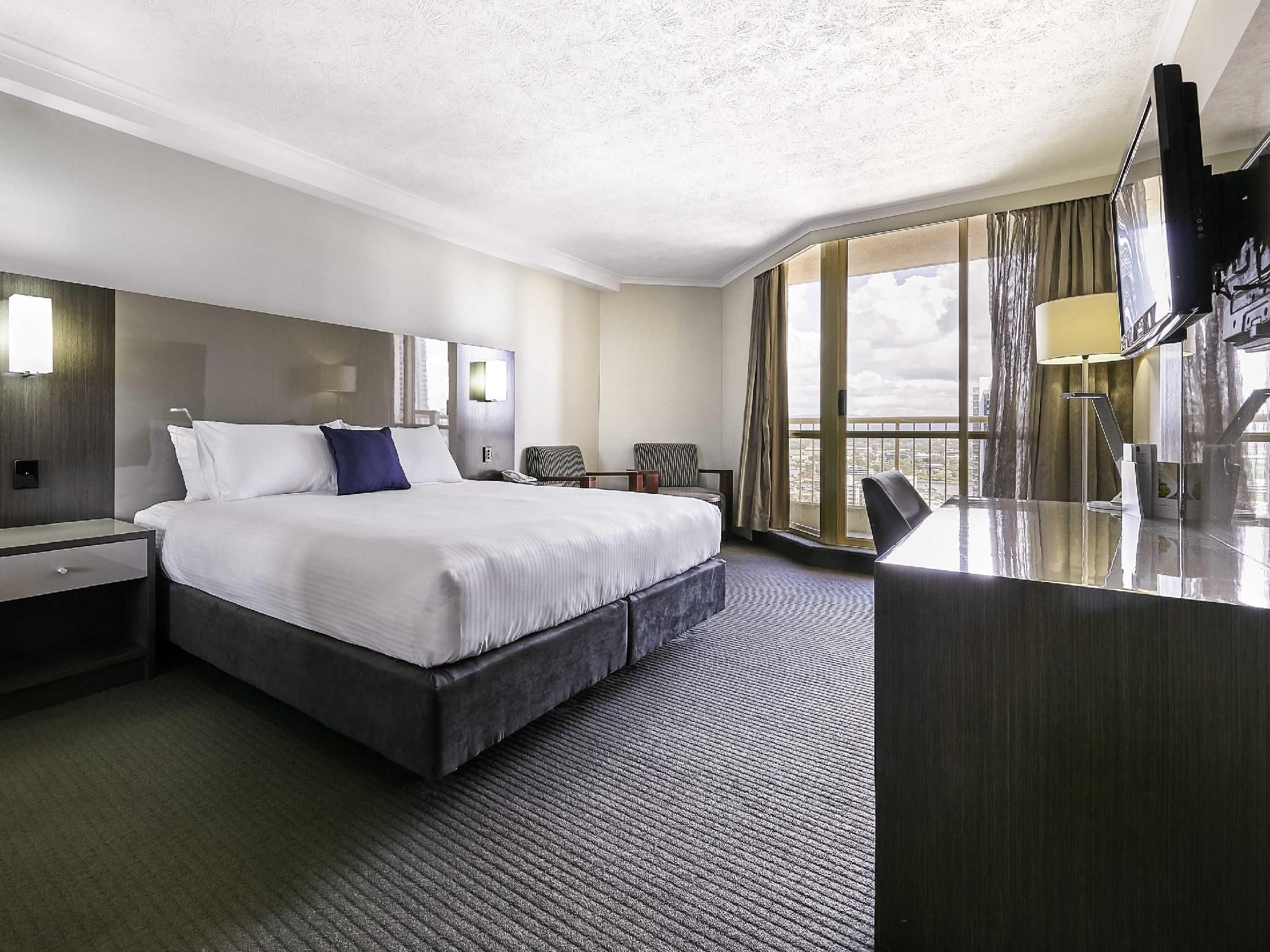 Superior Family Room with 1 King Bed and 2 Single Beds