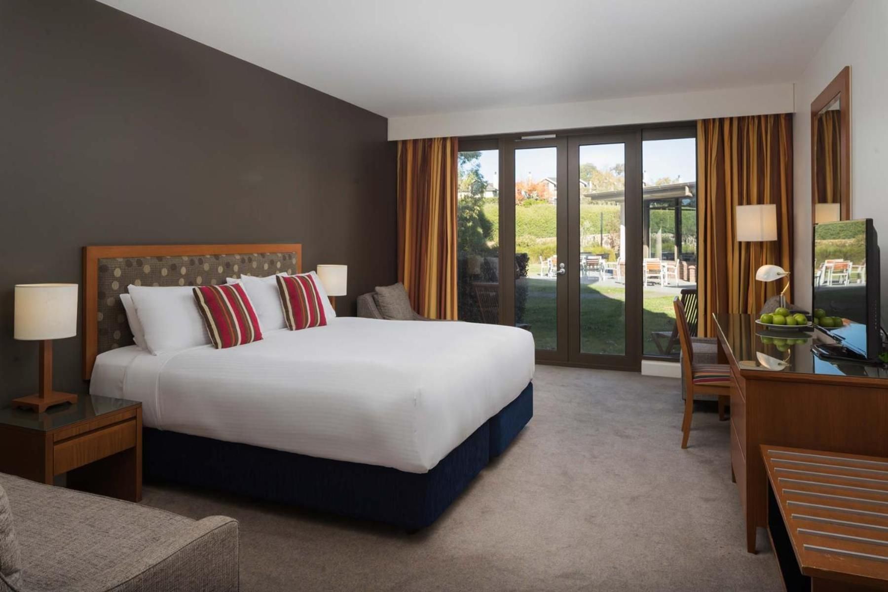 Yarra Valley Lodge Lodge View Family