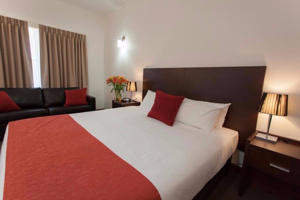 Deluxe Room, 1 King Bed