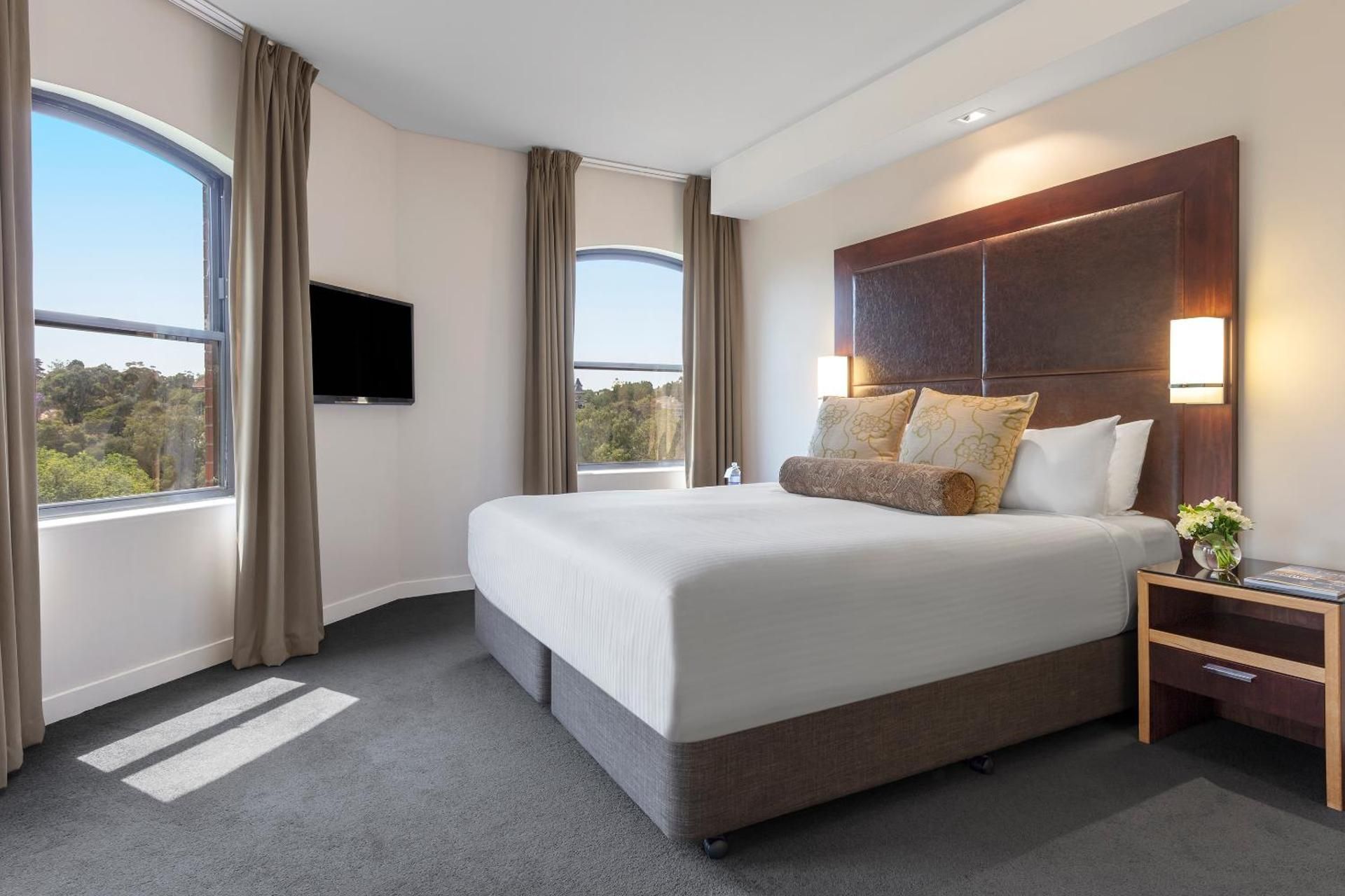 River View Suite with Spa Bath