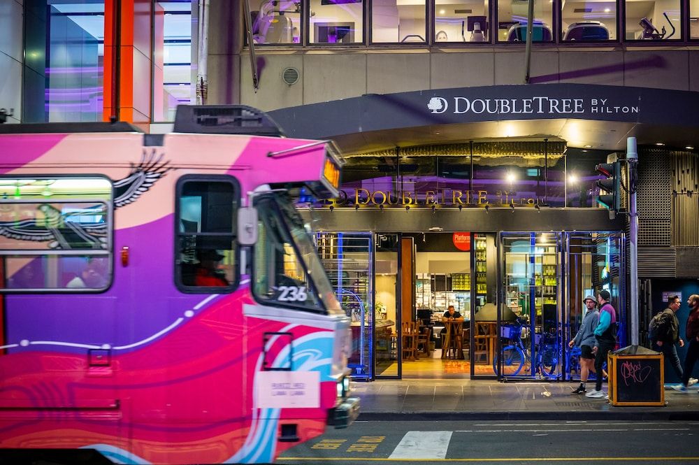 undefined DoubleTree by Hilton Hotel Melbourne - Flinders Street 3