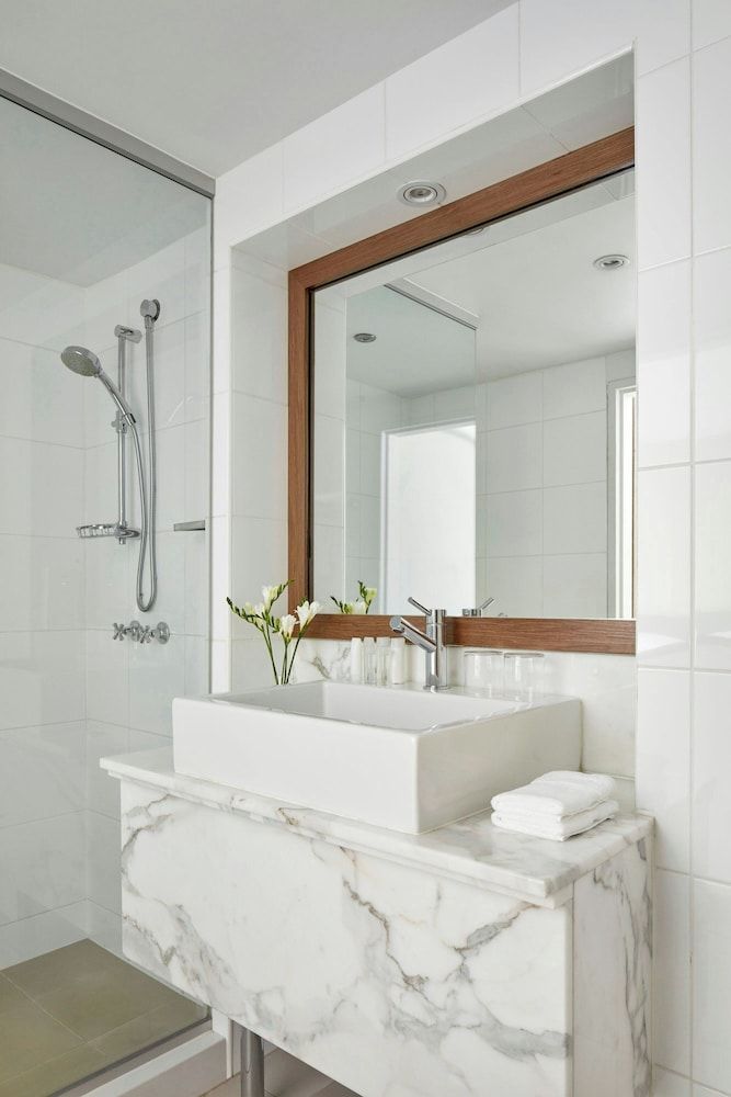 undefined Melbourne Marriott Hotel 8