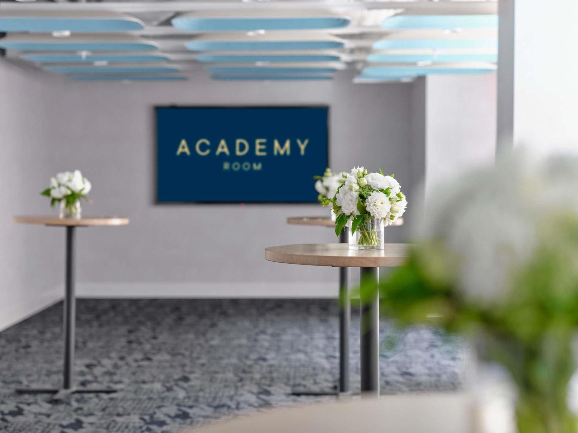 meeting room / ballrooms