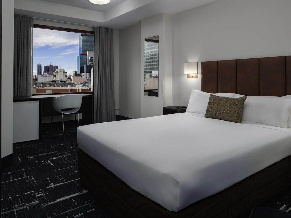 undefined Mercure Welcome Melbourne
