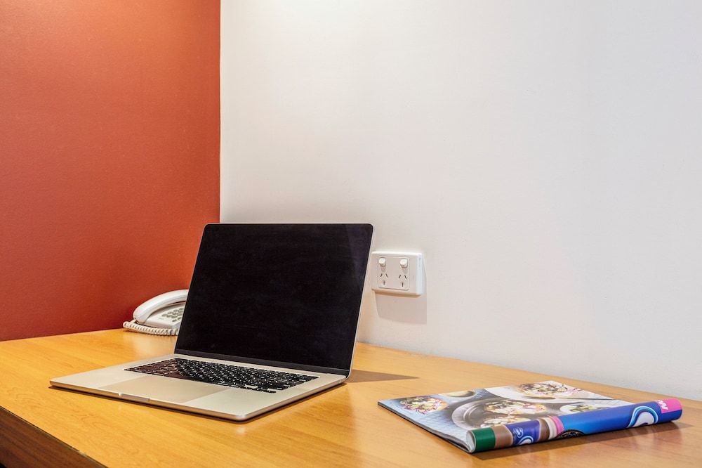 Punthill Little Bourke Studio Apartment 10