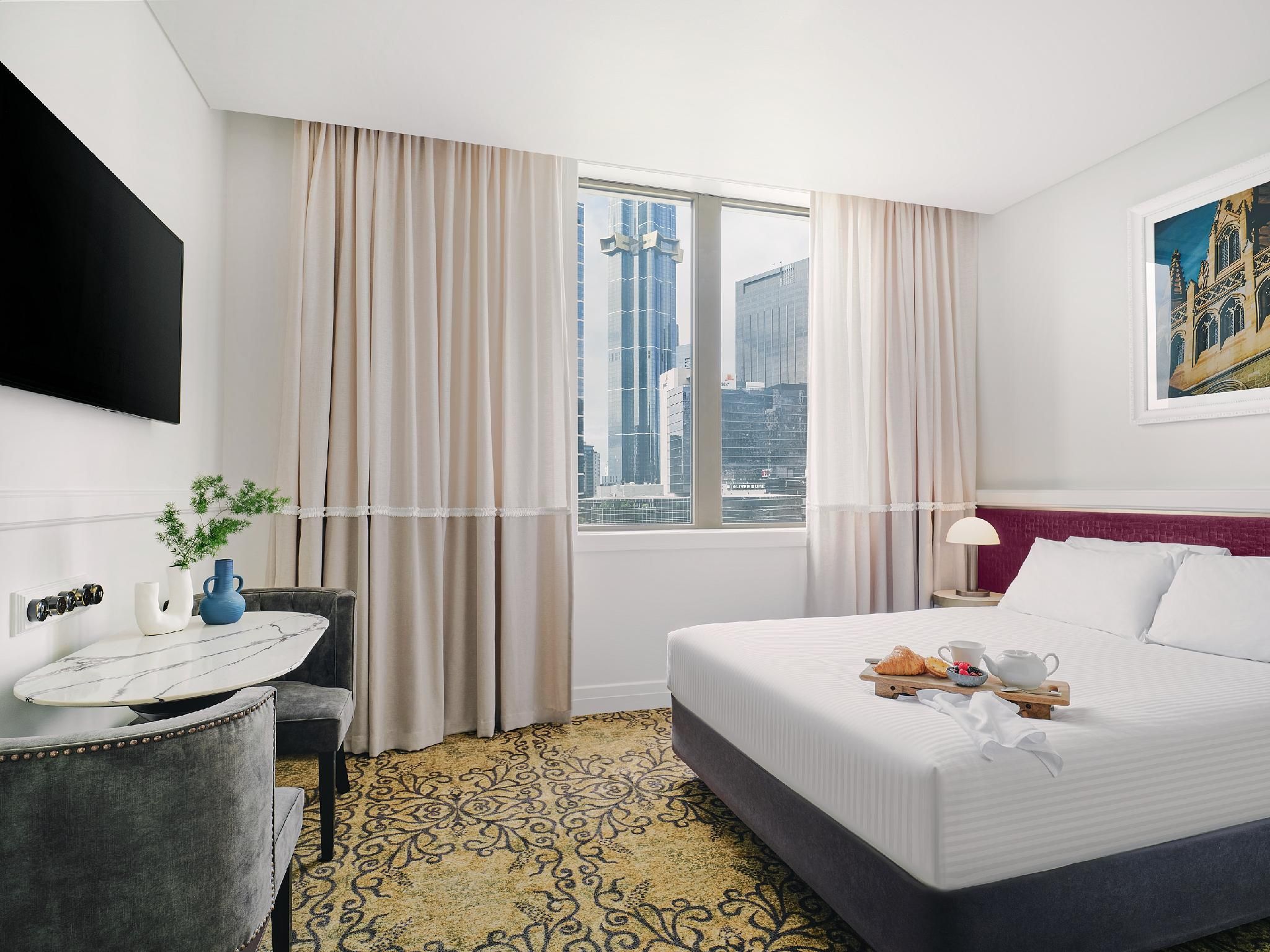 Perkins Deluxe Yarra View Room