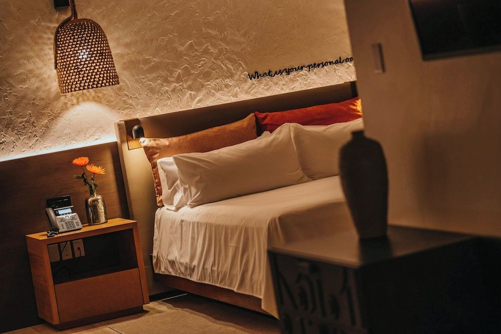 1-Bedroom Executive Suite (Adults Only, Marina Hotel)