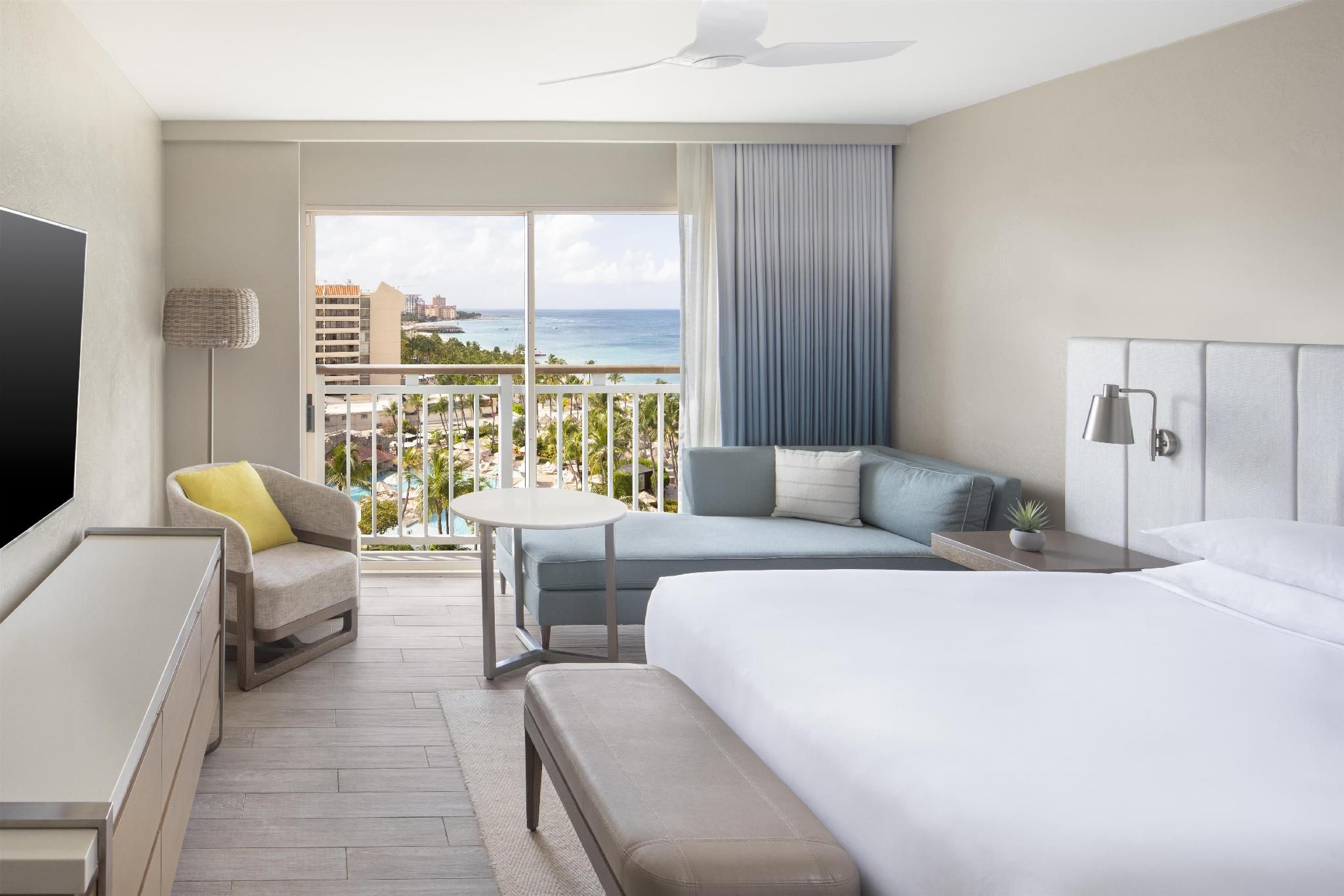 1 King Bed Resort And Ocean View
