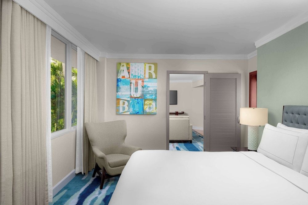 Suite, 1 King Bed, Tower (Bonaire)
