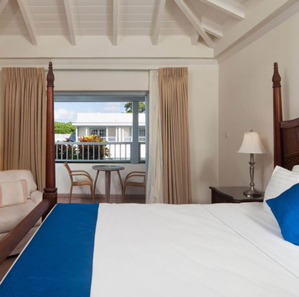 Deluxe Room, Courtyard View