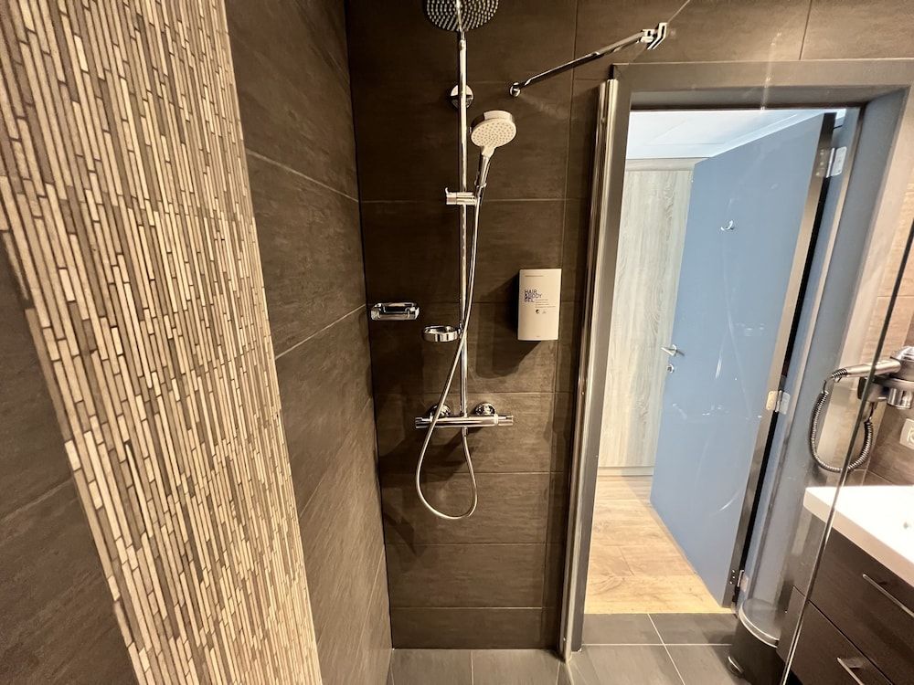 Best Western Hotel Royal Centre Standard Room, 1 Queen Bed, Non Smoking 24