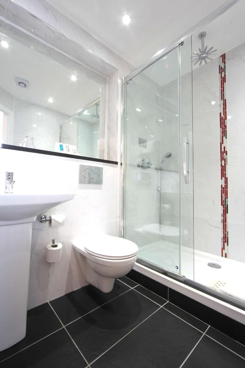 Gresham Belson Hotel Standard Twin Room 5