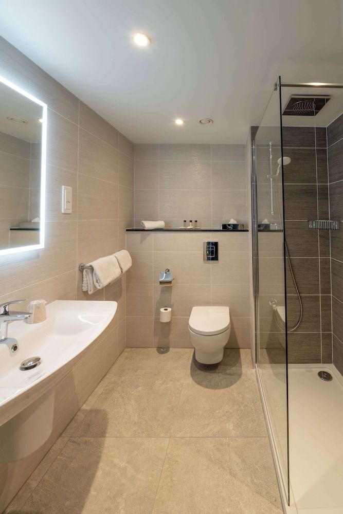 undefined Gresham Belson Hotel 10