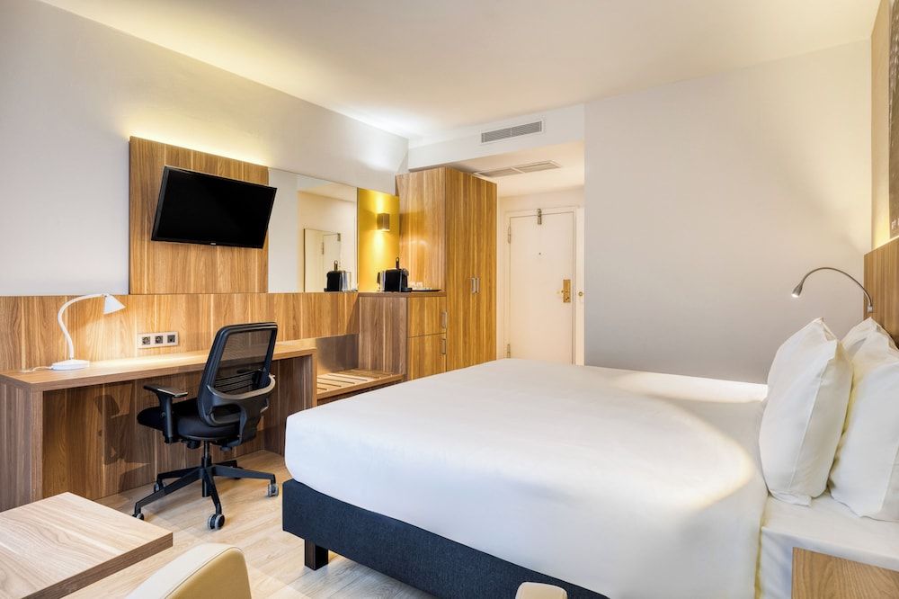 Standard Room, 1 Double Bed