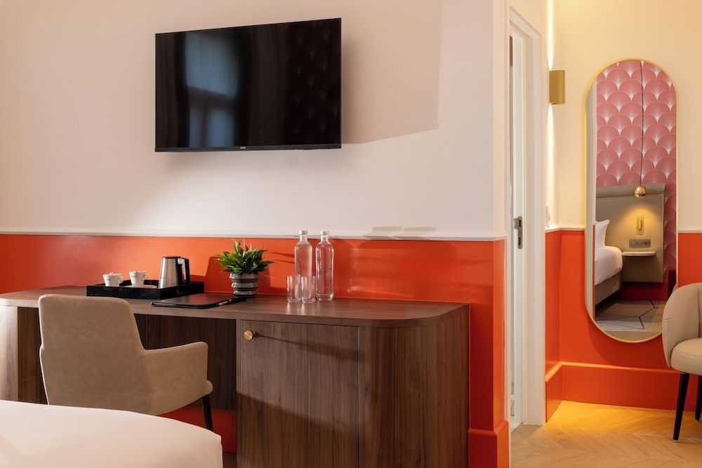 The Augustin Classic Double or Twin Room 15