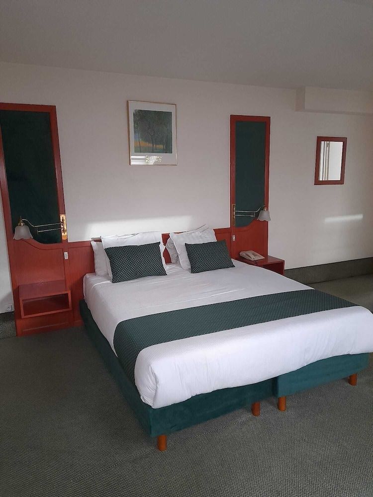 undefined Hotel Le Dome