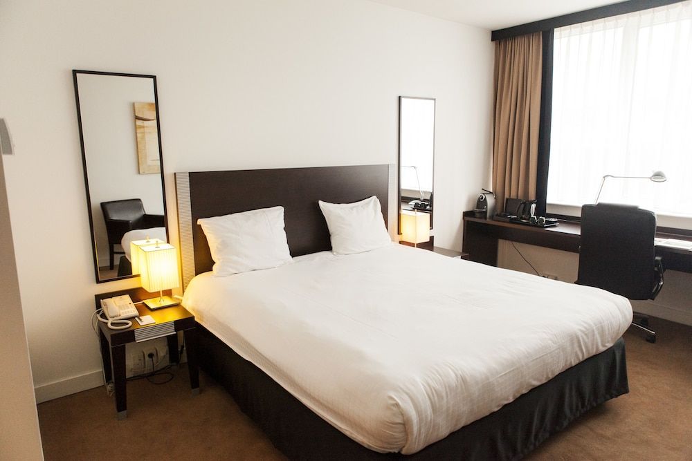 Progress Hotel Executive Room 4