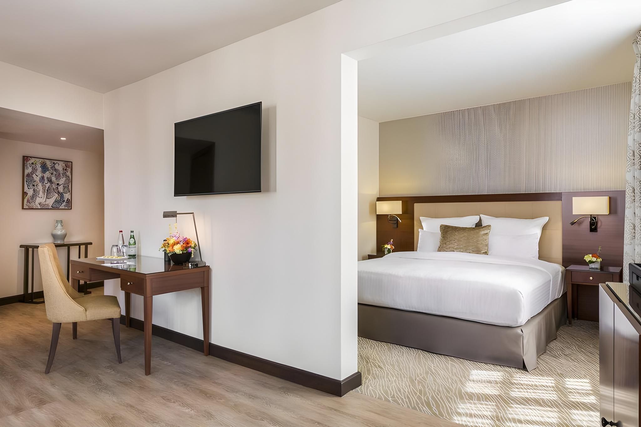 undefined Warwick Grand-Place Brussels 4