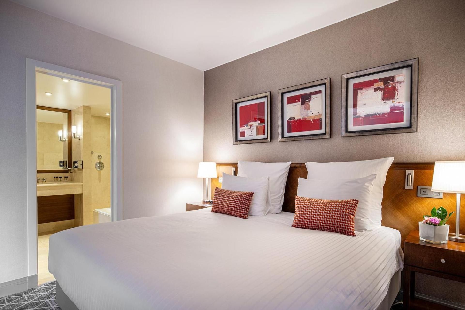 undefined Warwick Grand-Place Brussels 5