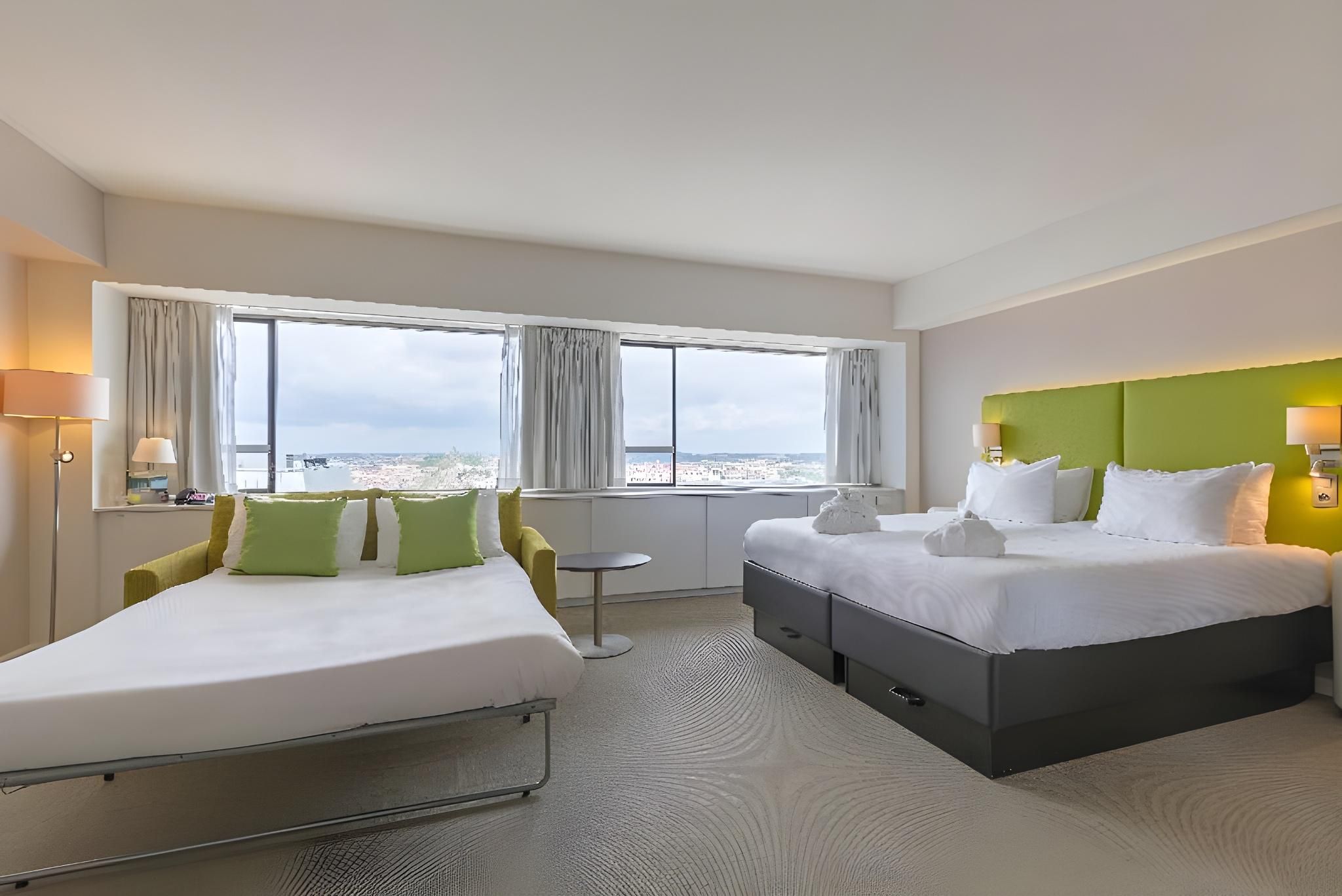 undefined Thon Hotel Brussels City Centre 9