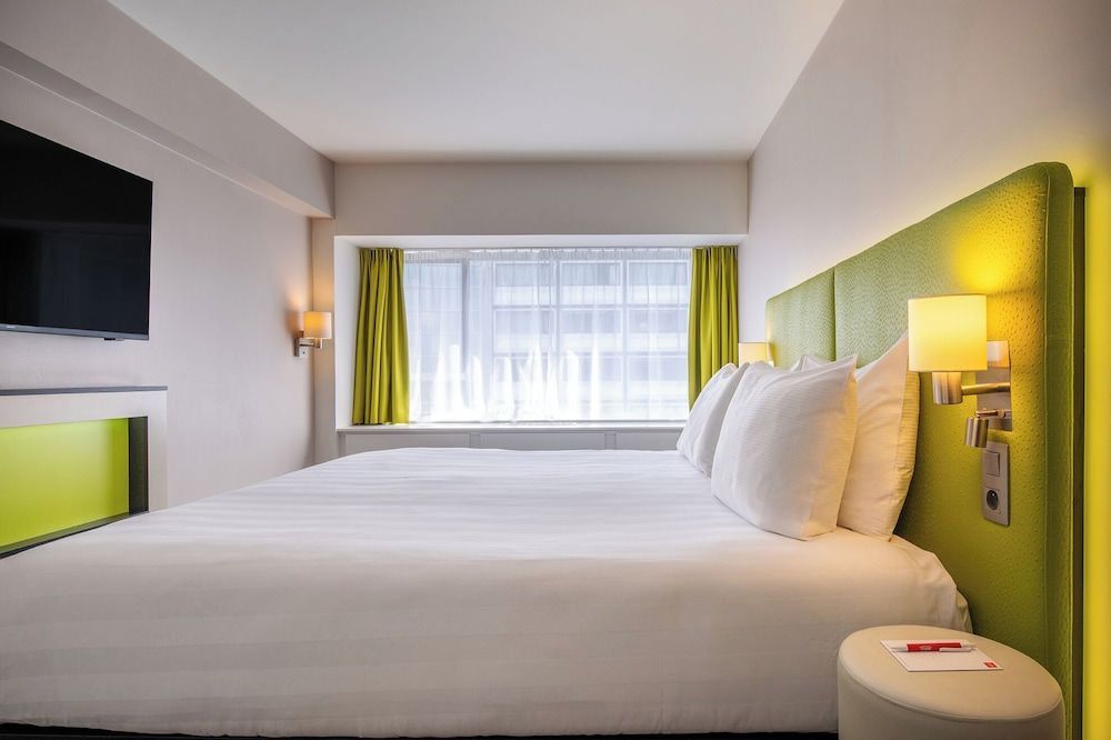 undefined Thon Hotel Brussels City Centre 3
