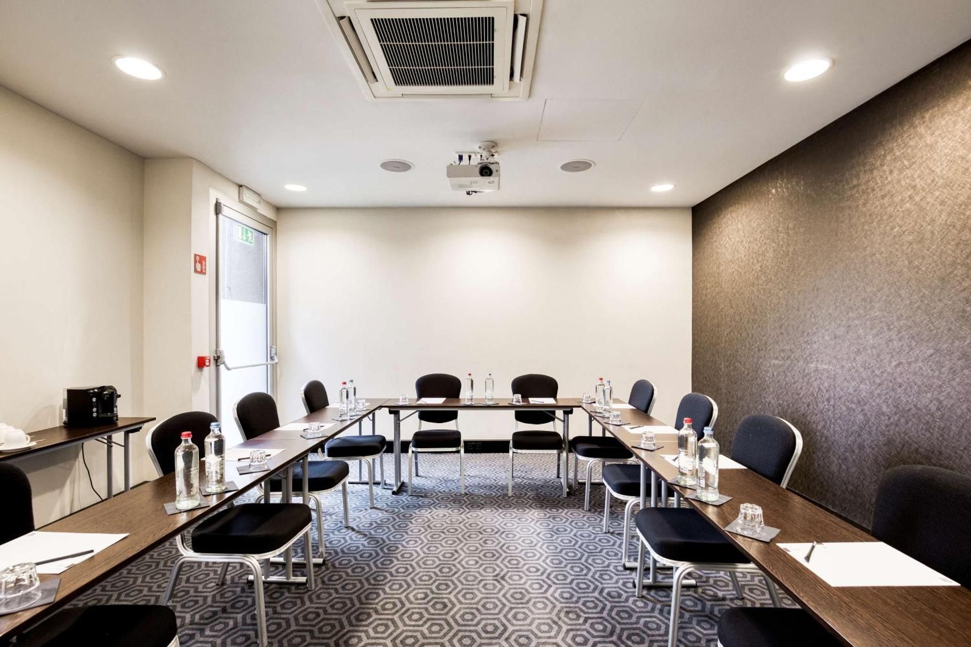 meeting room / ballrooms