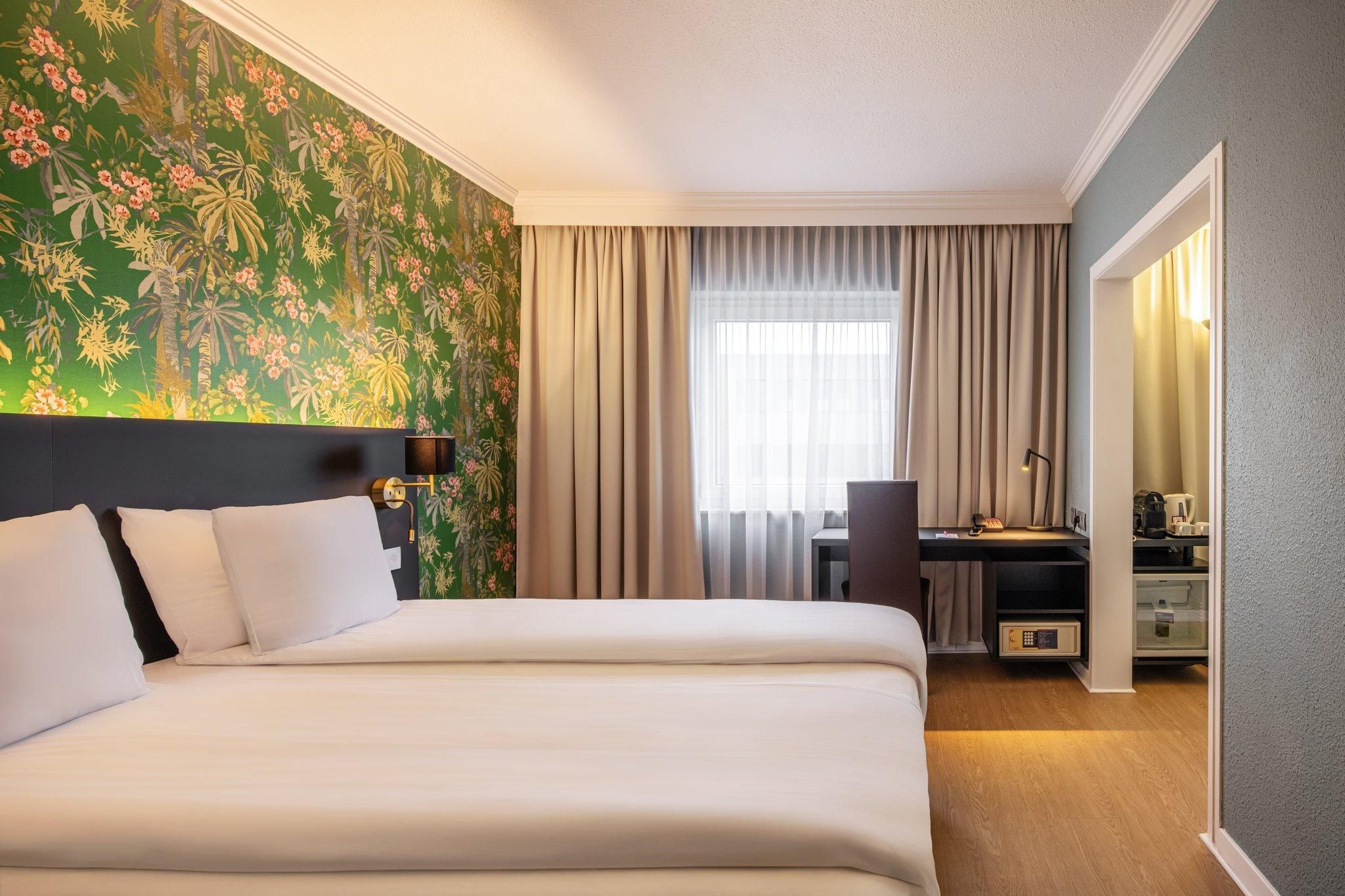 Superior  Room