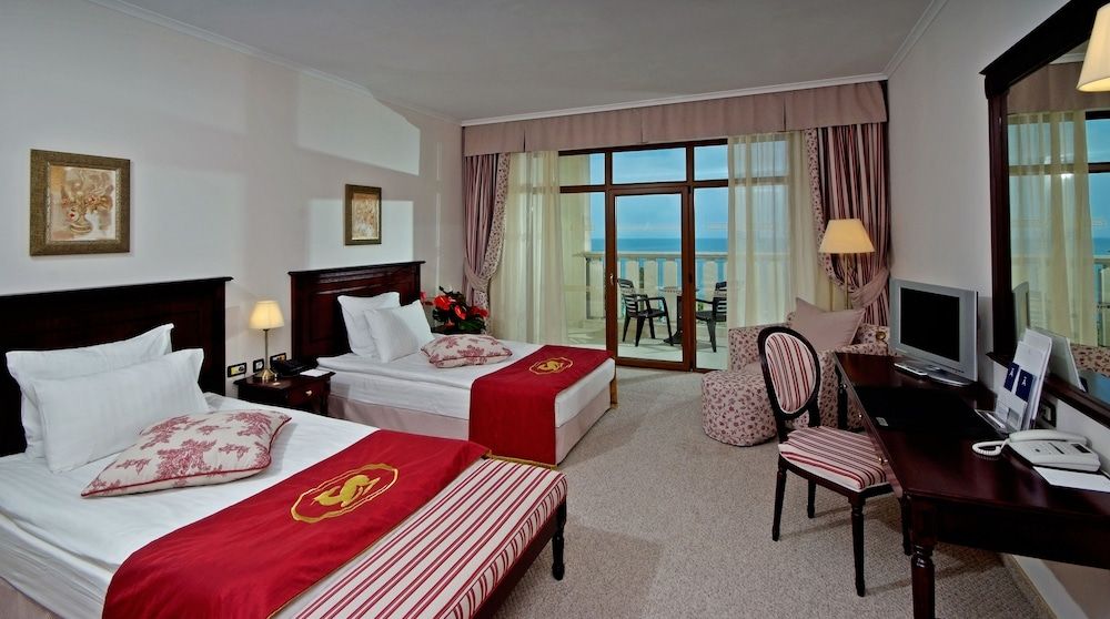 Classic Room, Sea View (Twin Beds)